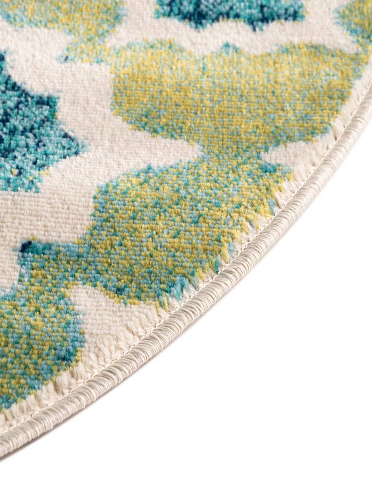 Detail image of 7' 10 x 10' Azalea Oval Rug