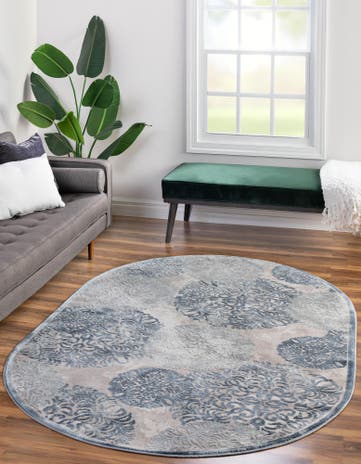 5' 3 x 8' Chesterfield Oval Rug