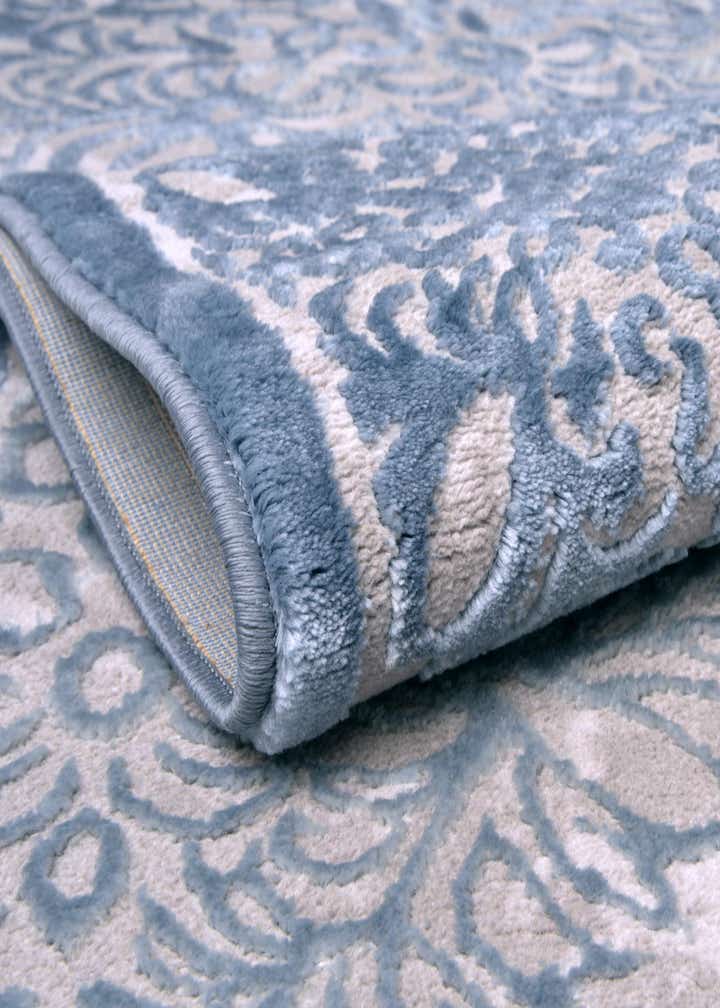 5' 3 x 8' Chesterfield Oval Rug