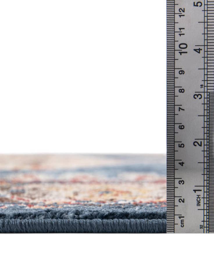 Detail image of 7' 10 x 10' Eden Oval Rug