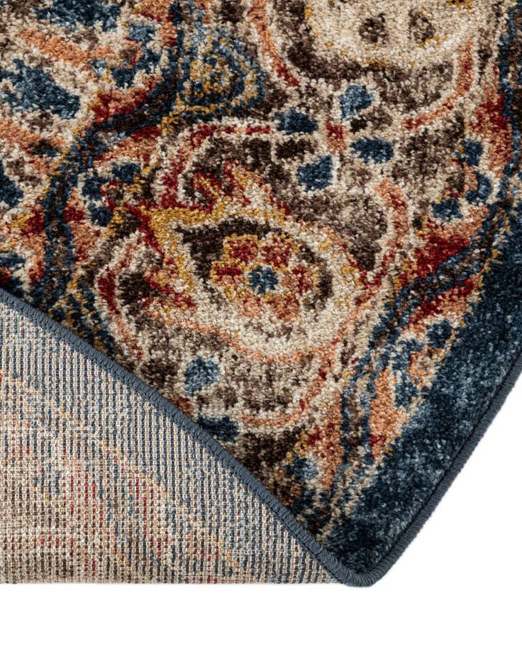 Detail image of 7' 10 x 10' Eden Oval Rug