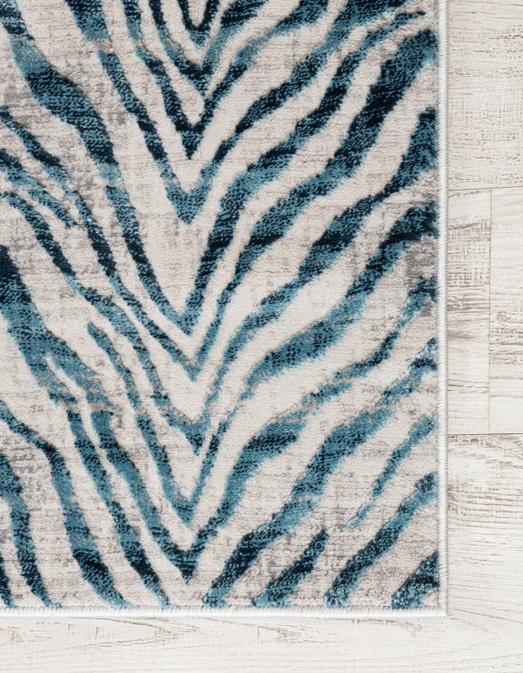 Detail image of 7' 10 x 10' Finsbury Oval Rug