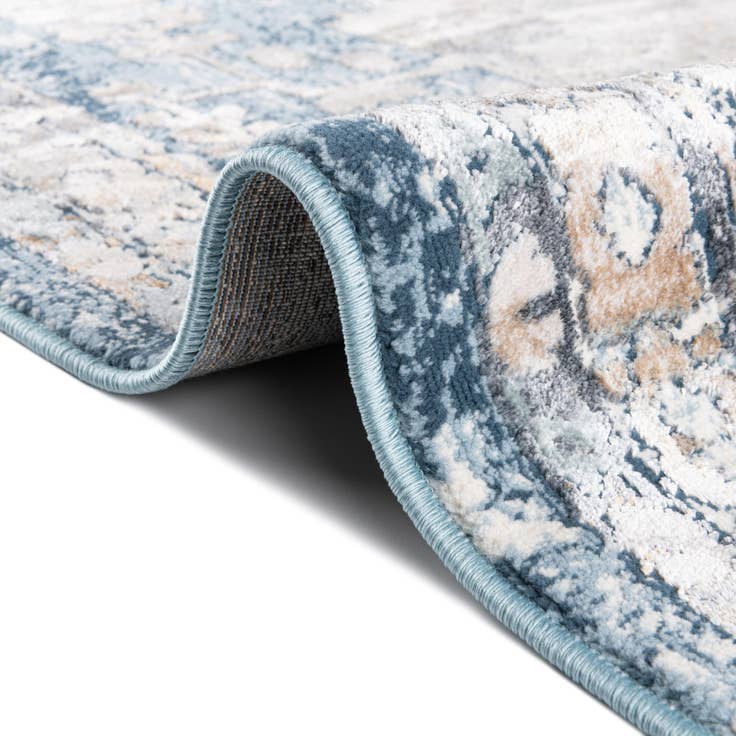 Detail image of 5' 3 x 8' Highbury Oval Rug