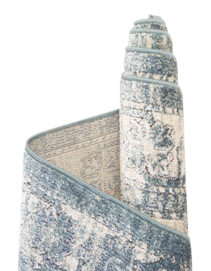 Detail image of 7' 10 x 10' Isabella Oval Rug