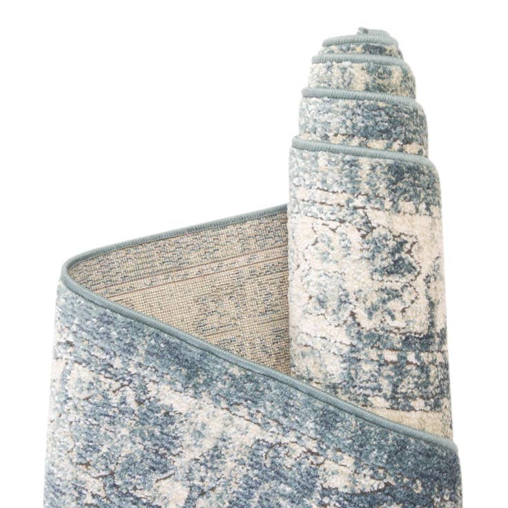 Detail image of 7' 10 x 10' Isabella Oval Rug