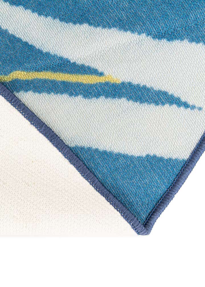 2' x 3' 1 Easy-Clean Jill Zarin Caribbean Indoor / Outdoor Oval Rug