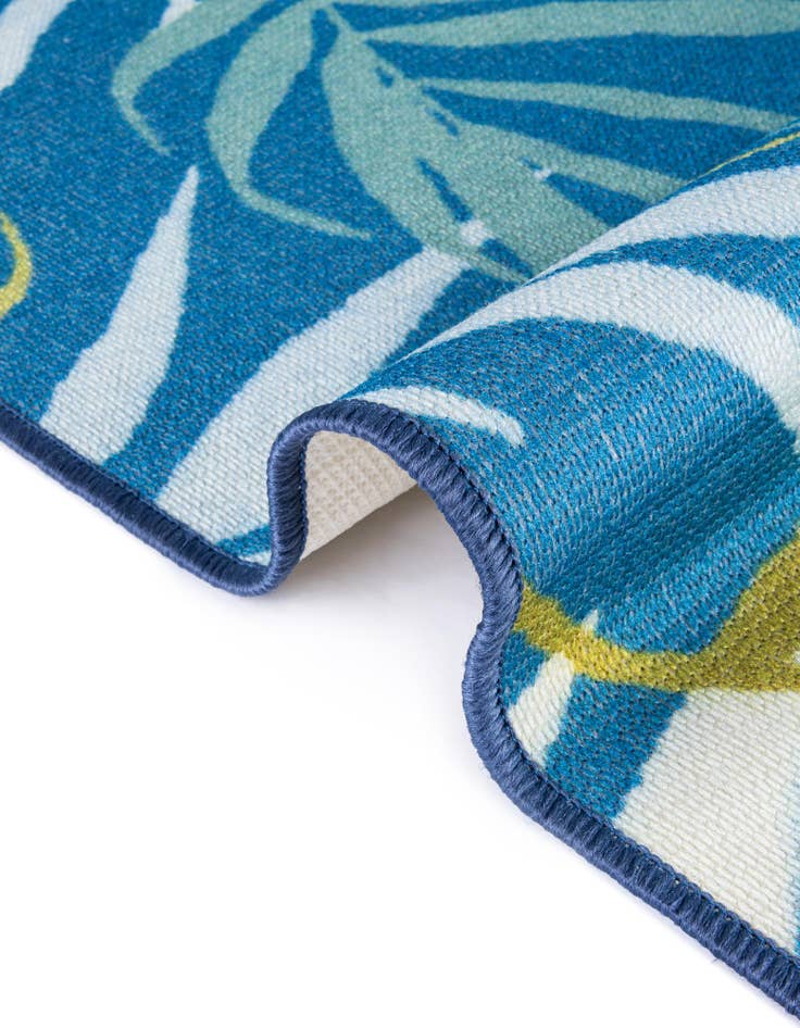 Detail image of 2' x 3' 1 Easy-Clean Jill Zarin Caribbean Indoor / Outdoor Oval Rug