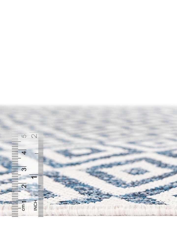 5' 3 x 8' Easy-Clean Jill Zarin Costa Rica Indoor / Outdoor Oval Rug