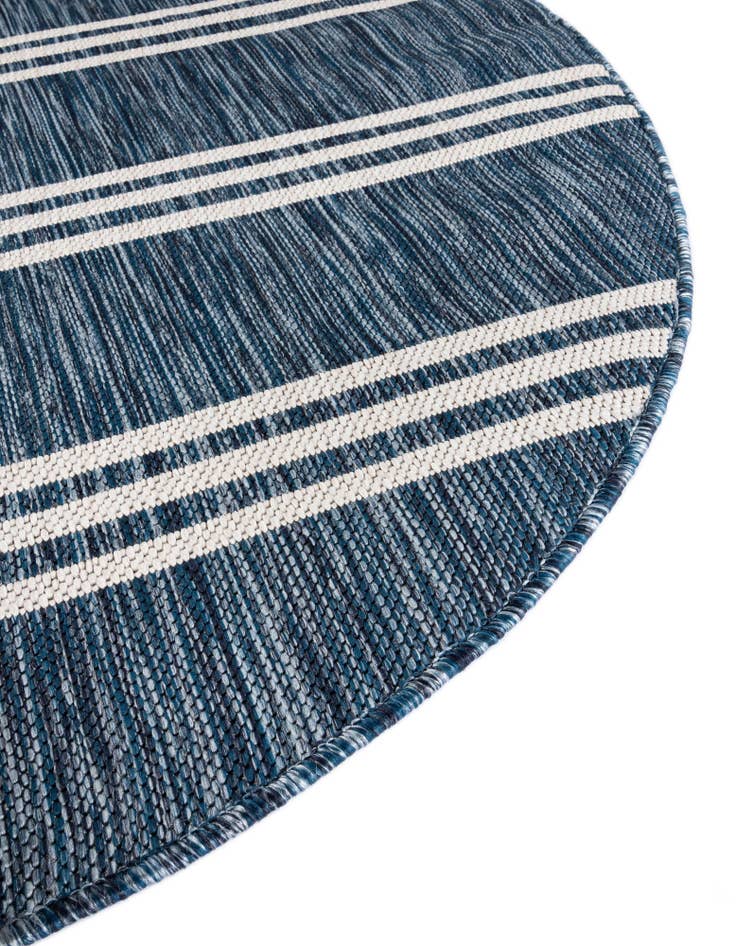 Detail image of 5' 3 x 8' Easy-Clean Jill Zarin Anguilla Indoor / Outdoor Oval Rug