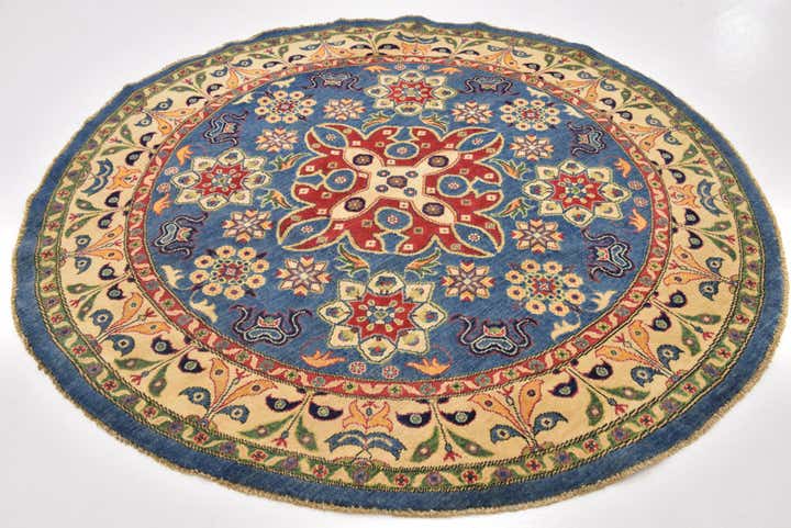 6' 6 x 6' 8 Hand Knotted Kazak Oval Rug
