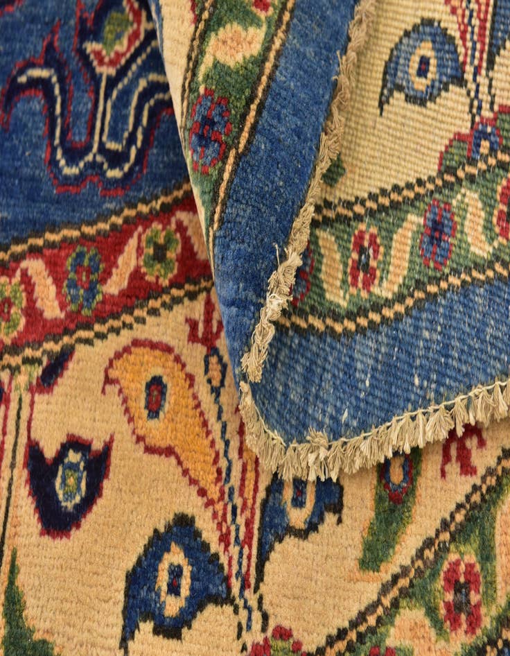 Detail image of 6' 6 x 6' 8 Hand Knotted Kazak Oval Rug