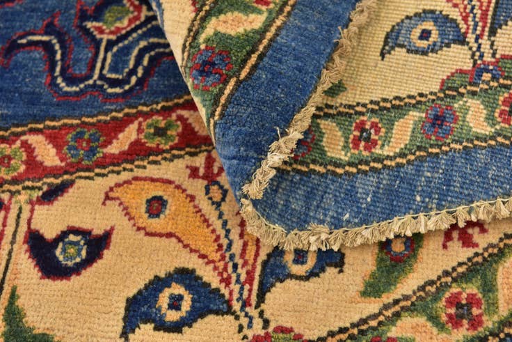 Detail image of 6' 6 x 6' 8 Hand Knotted Kazak Oval Rug