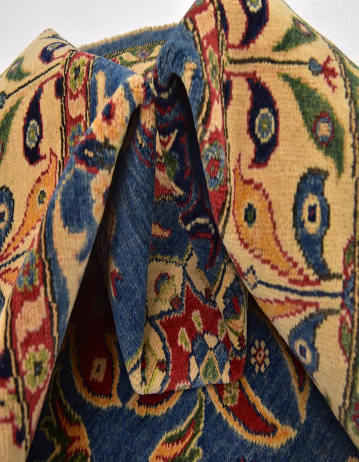 Detail image of 6' 6 x 6' 8 Hand Knotted Kazak Oval Rug