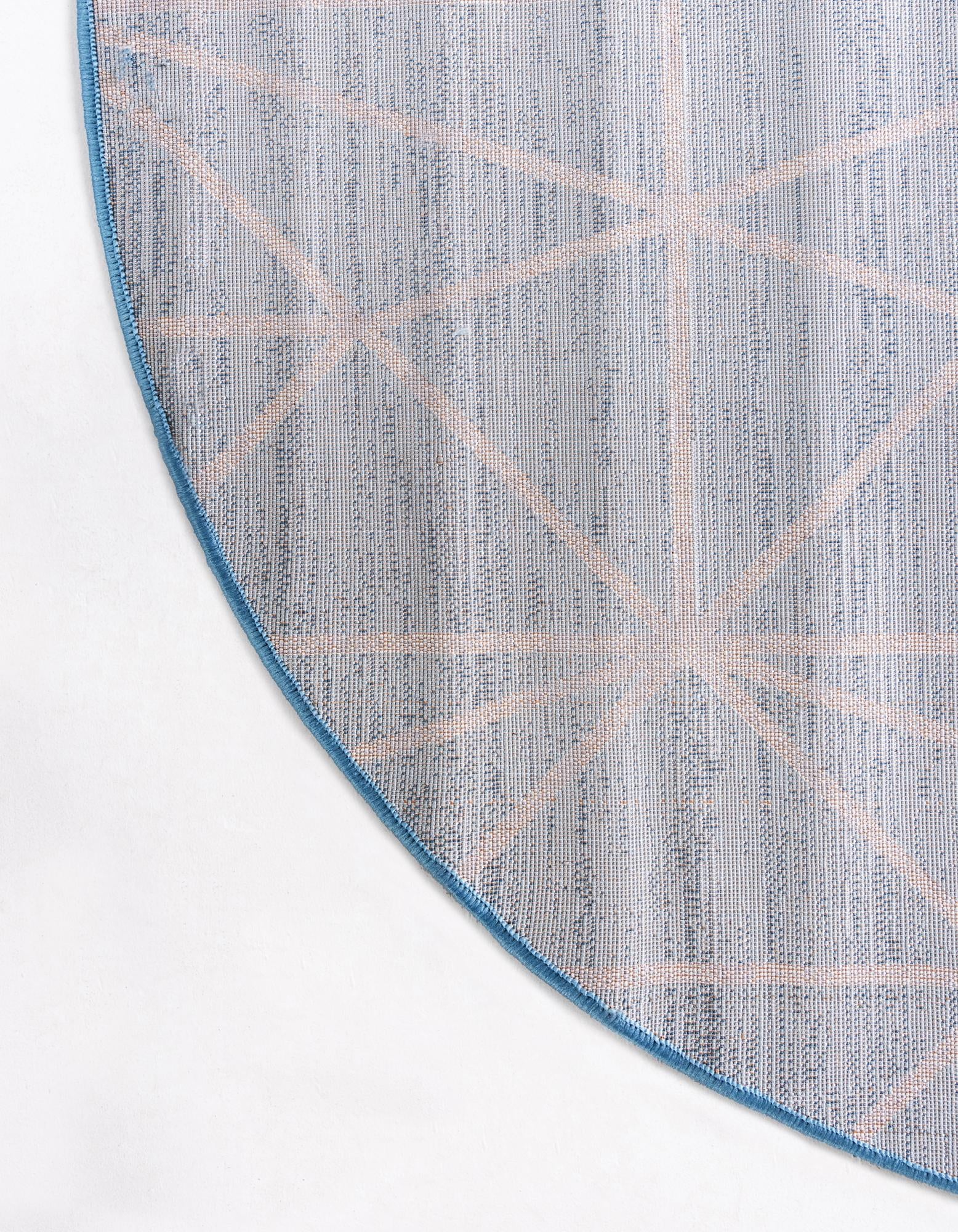 5' 3 x 8' Lattice Trellis Oval Rug