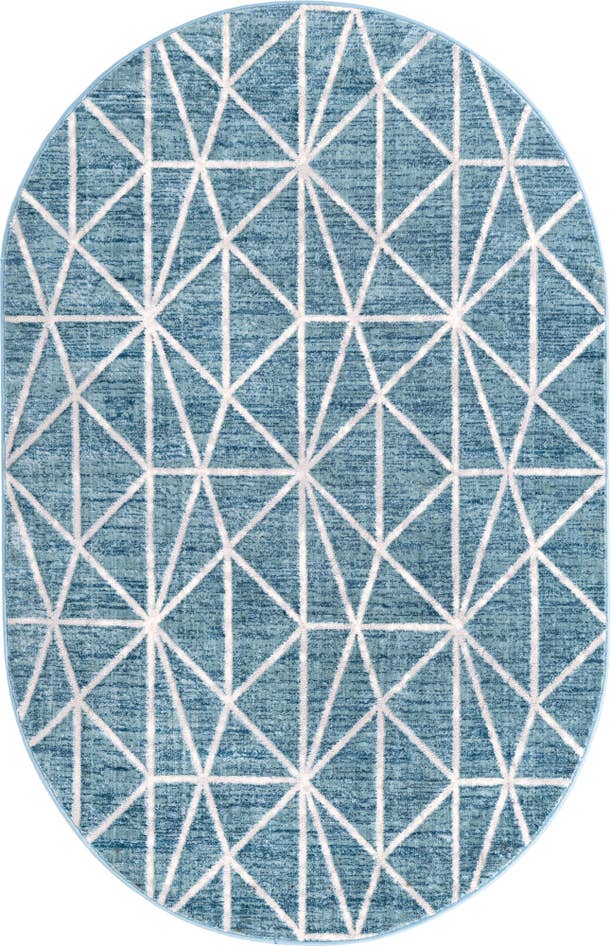 Detail image of 5' 3 x 8' Lattice Trellis Oval Rug