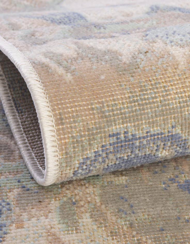 Detail image of 8' x 10' Lotus Oval Rug