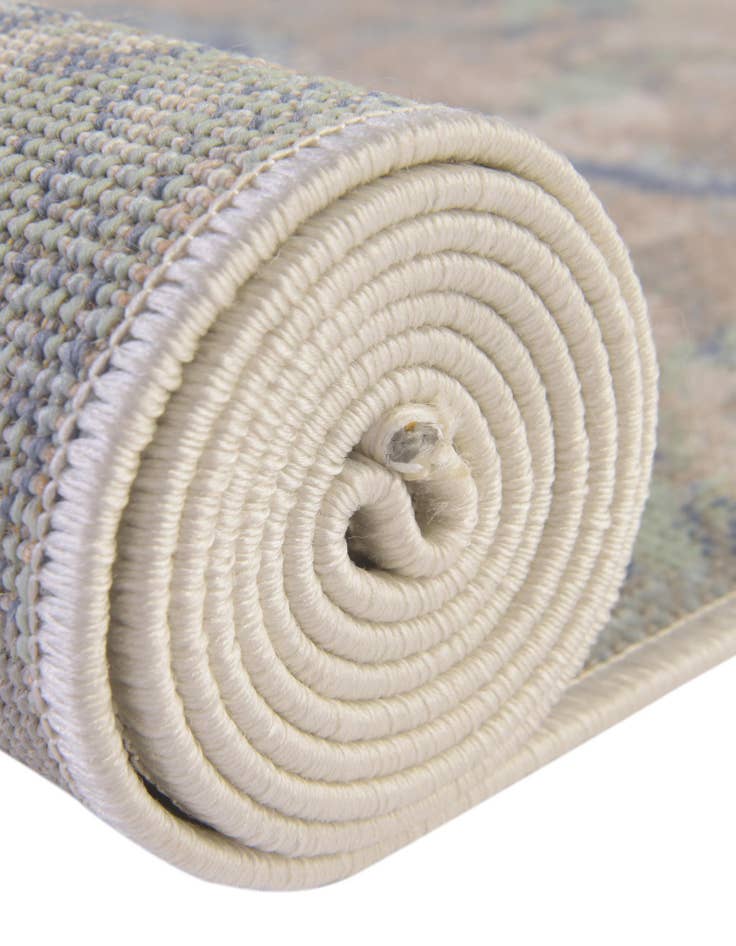 Detail image of 8' x 10' Lotus Oval Rug