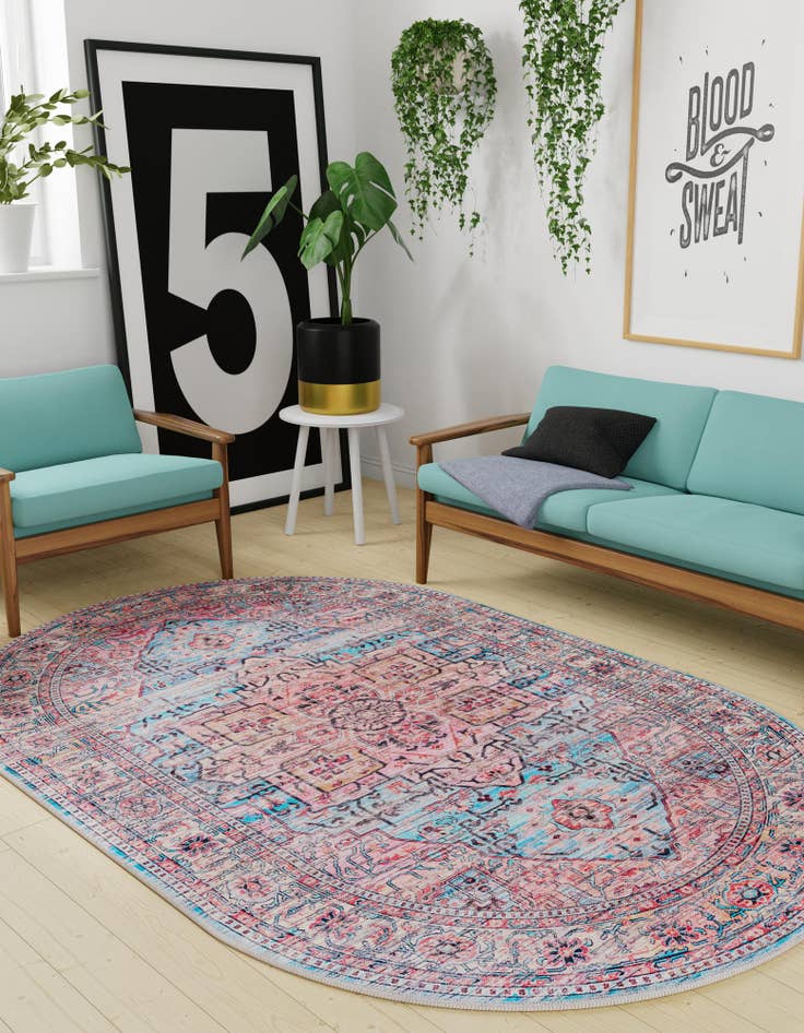 Detail image of 2' x 3'  Washable Maahru Oval Rug