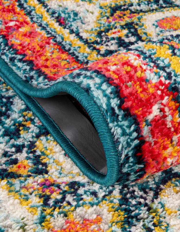 Detail image of 7' 10 x 10' Madeline Oval Rug