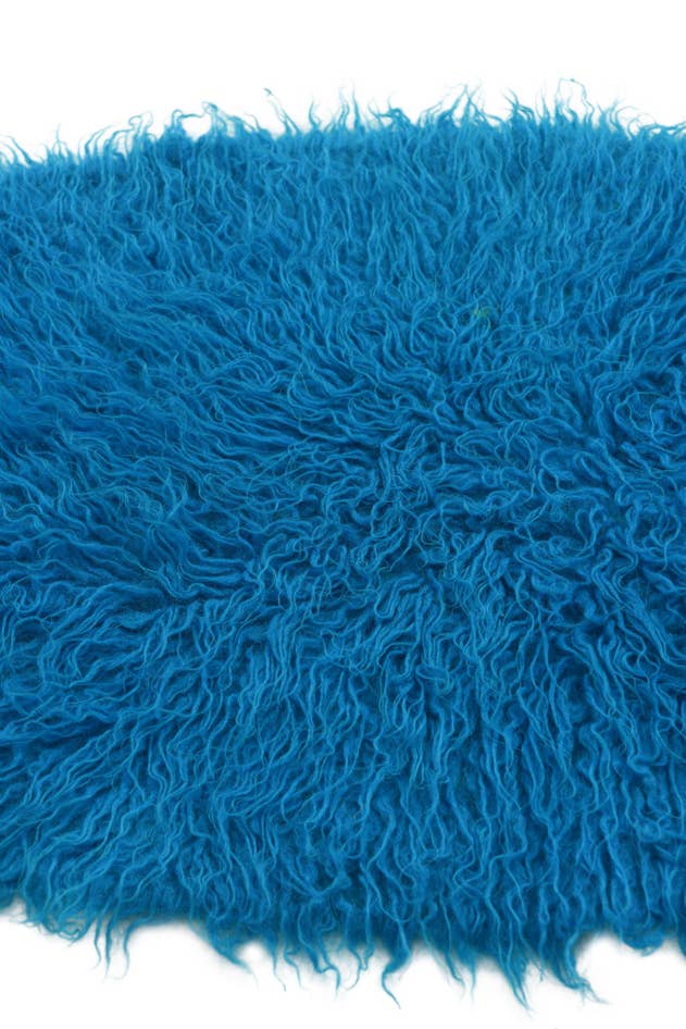 Detail image of 1' 10 x 3' 4 Hand Knotted Moroccan Wool Oval Rug