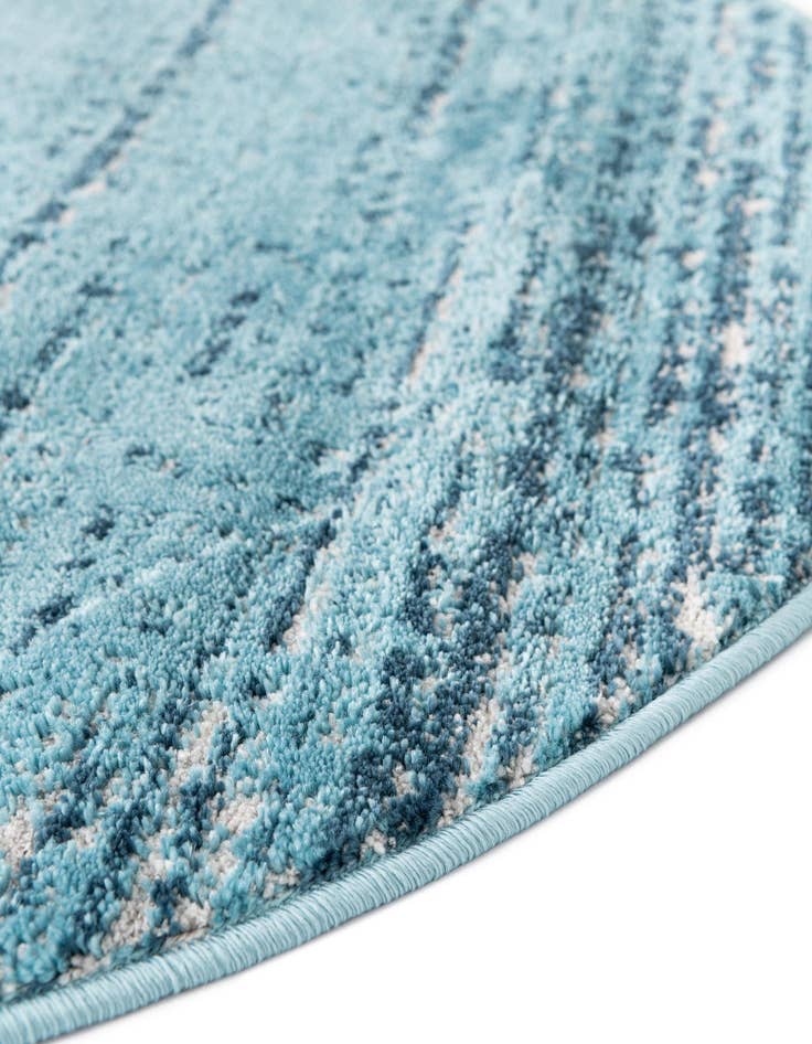 Detail image of 5' x 8' Oasis Oval Rug