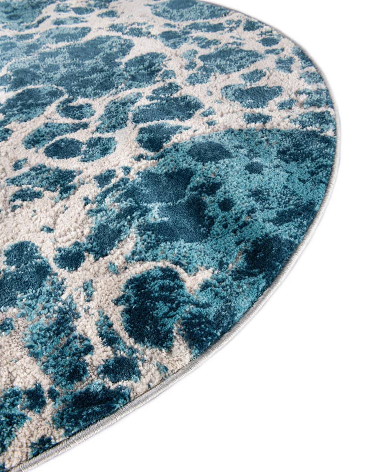 Detail image of 8' x 10' Oasis Oval Rug