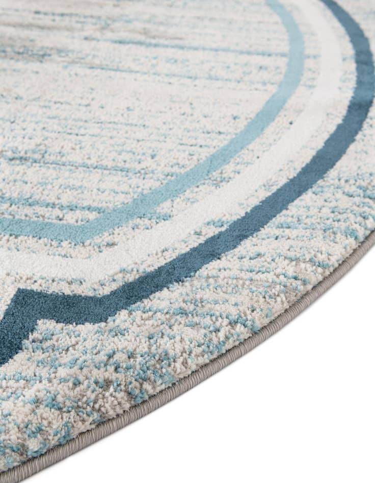 Detail image of 8' x 10' Oasis Oval Rug