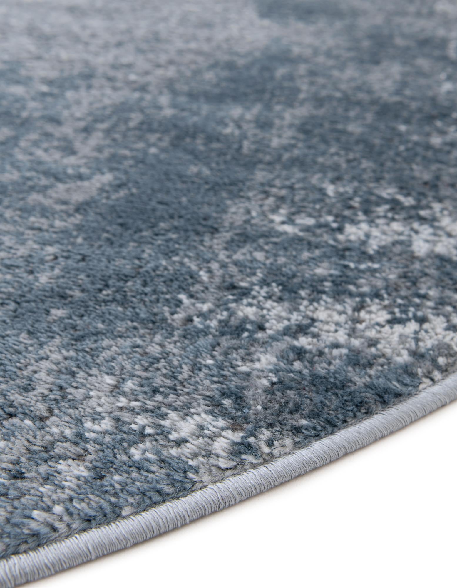 5' 3 x 8' Oregon Oval Rug