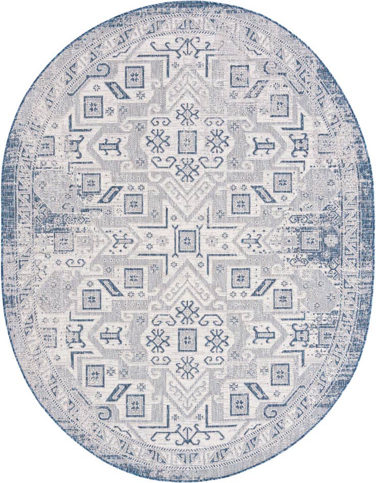 Detail image of 7' 10 x 10' Easy-Clean Aztec Indoor / Outdoor Oval Rug
