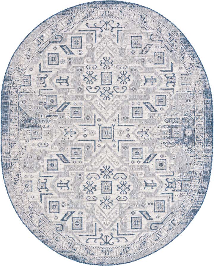 7' 10 x 10' Easy-Clean Aztec Indoor / Outdoor Oval Rug