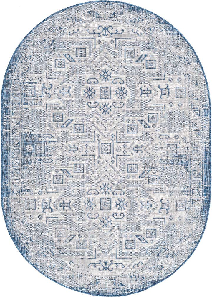 5' 3 x 8' Easy-Clean Aztec Indoor / Outdoor Oval Rug