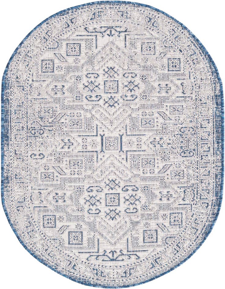 Detail image of 3' x 5' 3 Easy-Clean Aztec Indoor / Outdoor Oval Rug