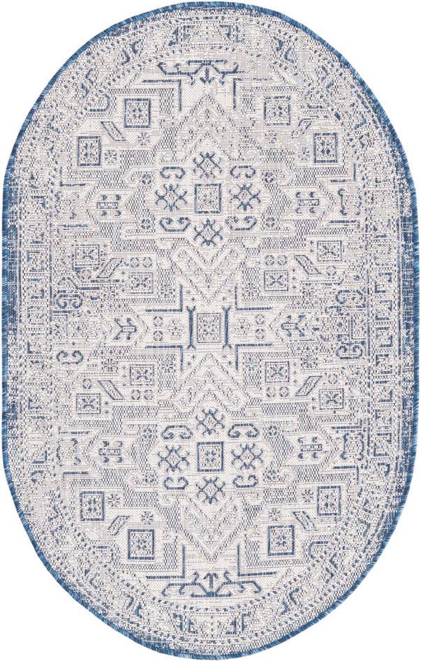 Detail image of 3' x 5' 3 Easy-Clean Aztec Indoor / Outdoor Oval Rug