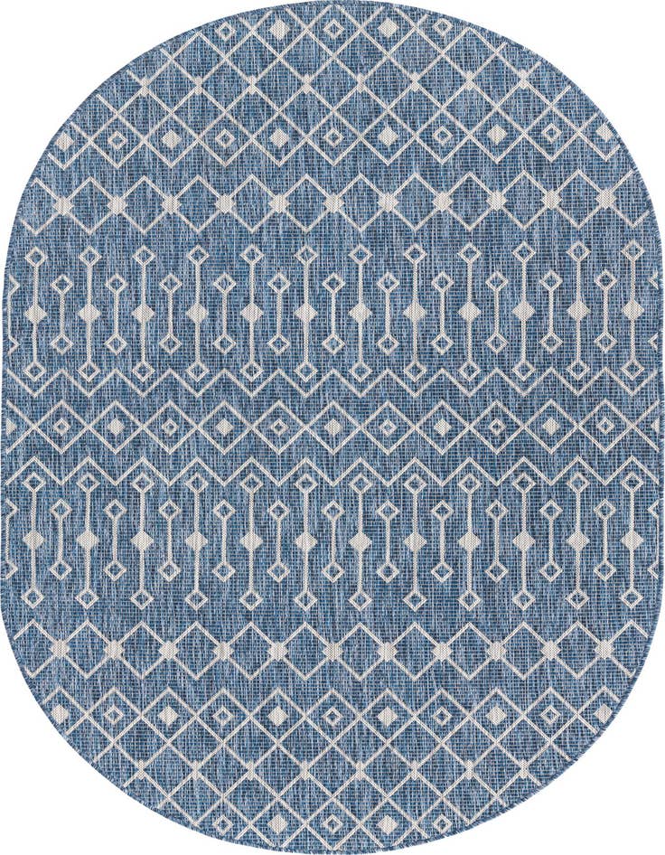 Detail image of 5' 3 x 8' Easy-Clean Lattice Indoor / Outdoor Oval Rug