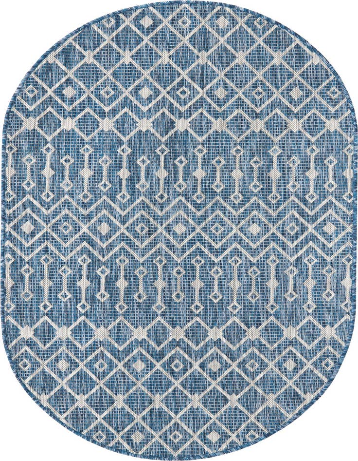 Detail image of 3' x 5' 3 Easy-Clean Lattice Indoor / Outdoor Oval Rug