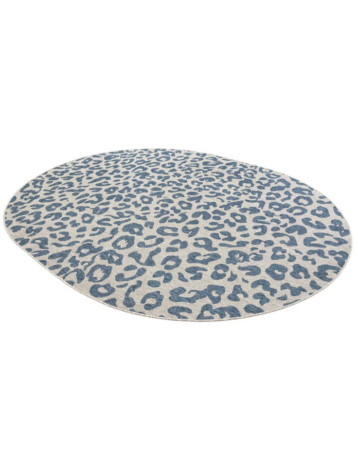 Detail image of 7' 10 x 10'  Washable Safari Indoor / Outdoor Oval Rug