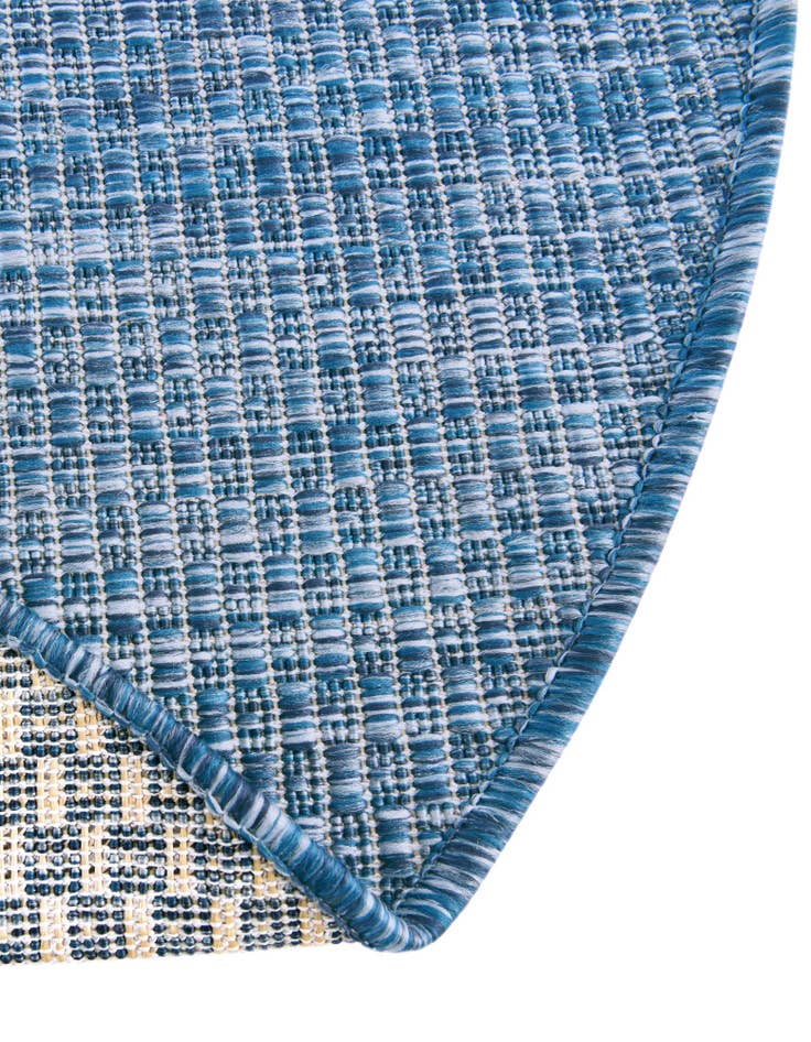 Detail image of 5' 3 x 8' Easy-Clean Solid Indoor / Outdoor Oval Rug
