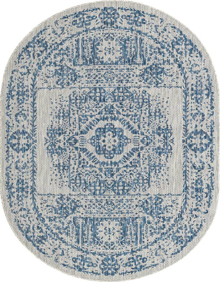 Detail image of 5' 3 x 8' Easy-Clean Traditional Indoor / Outdoor Oval Rug