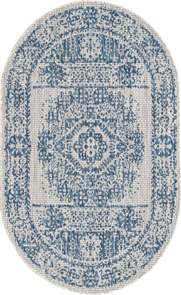 3' x 5' 3 Easy-Clean Traditional Indoor / Outdoor Oval Rug