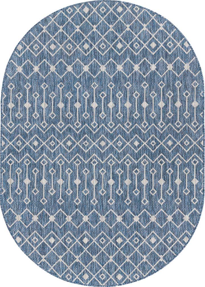 5' 3 x 8' Easy-Clean Trellis Indoor / Outdoor Oval Rug