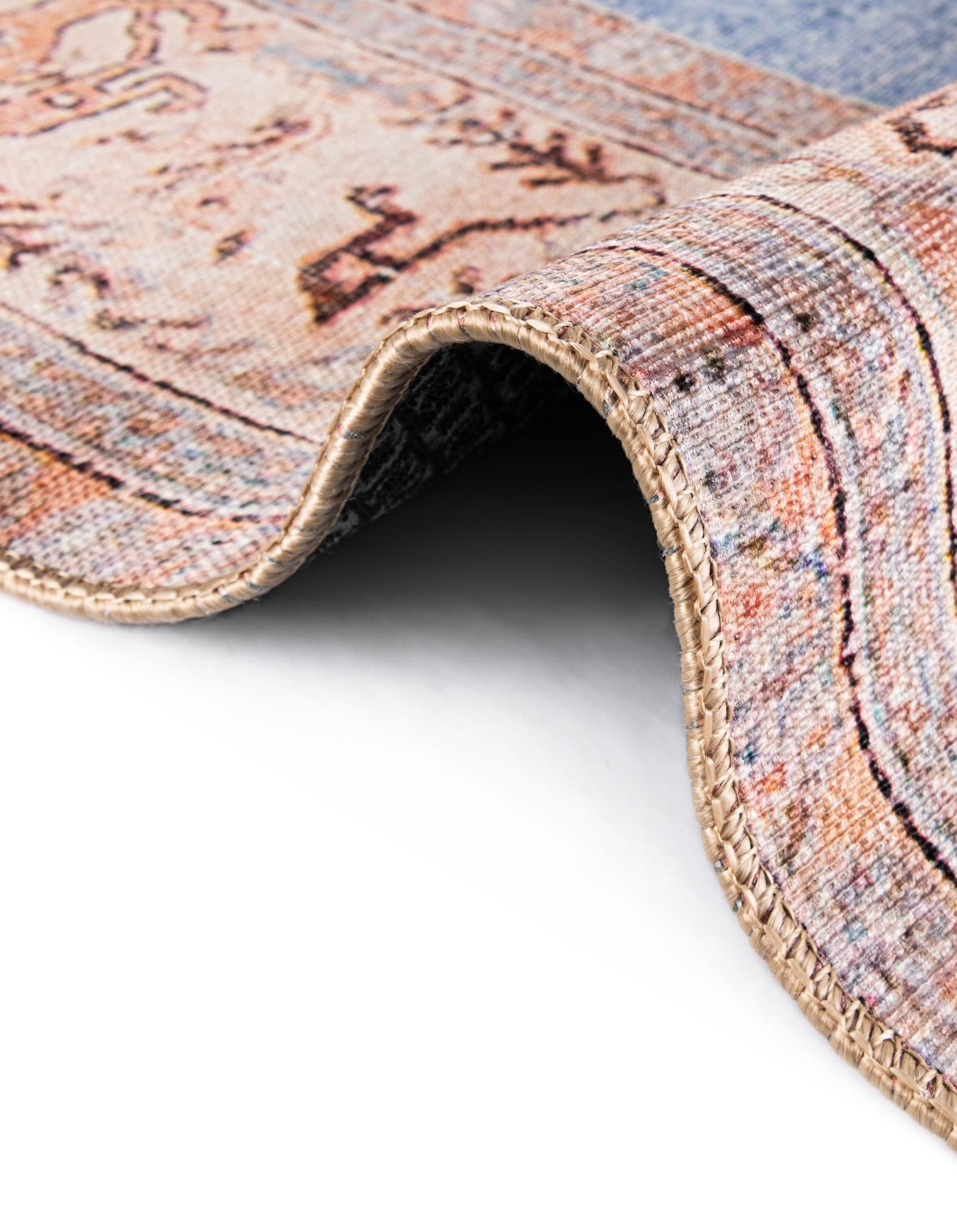 2' x 3' Washable Timeless Oval Rug