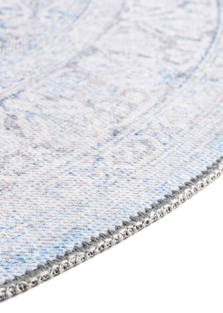 2' x 3' Washable Timeless Oval Rug
