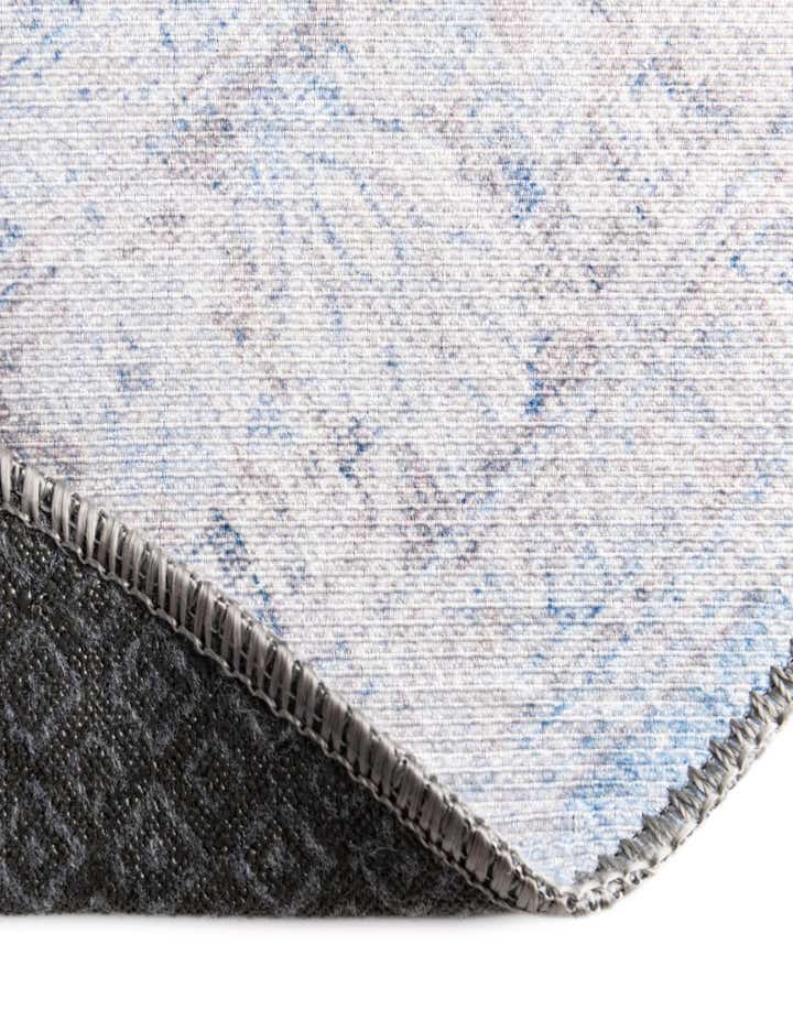 2' x 3' Washable Timeless Oval Rug