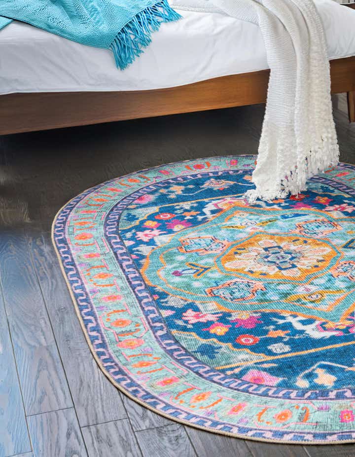 7' 6 x 10' 6 Washable Timeless Oval Rug