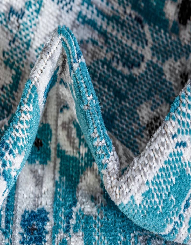 Detail image of 8' x 10' Aarhus Rug