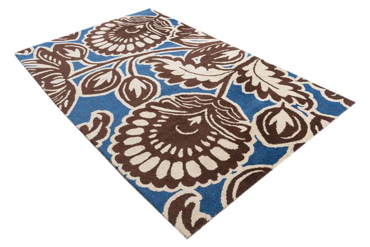 Detail image of 4' 8 x 7' 4 Agra Rug