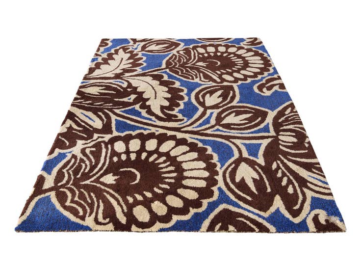 Detail image of 4' 8 x 7' 4 Agra Rug
