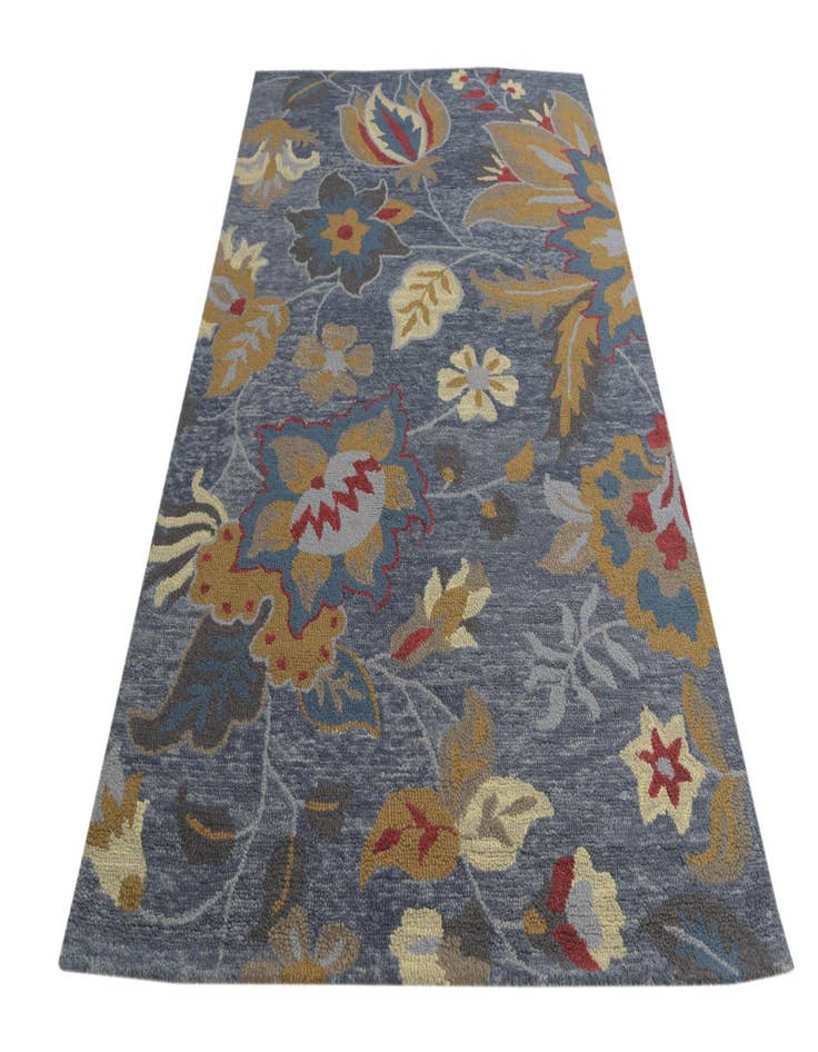 Detail image of 5' 1 x 7' 10 Agra Wool Rug
