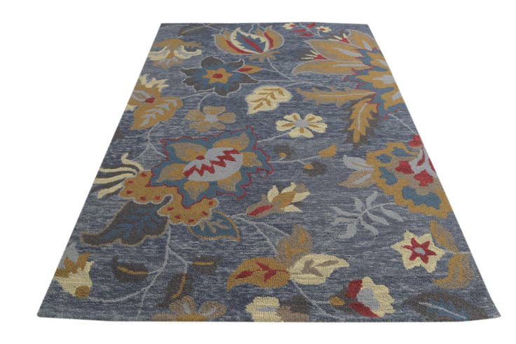 Detail image of 5' 1 x 7' 10 Agra Wool Rug