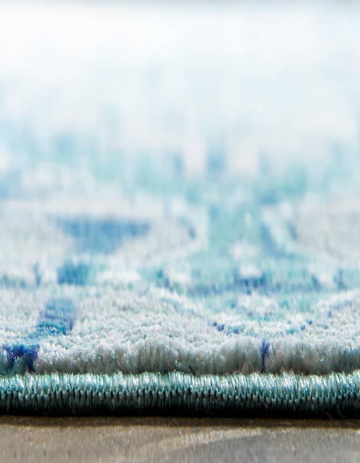 Detail image of 8' x 10' Alexis Rug